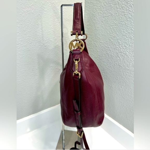 Michael Kors large Fulton bag-EUC - Picture 9 of 15